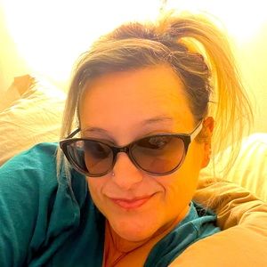 Meet your Posher, Candra